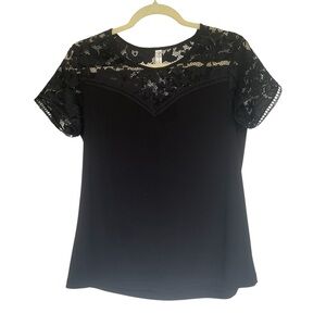 PerSeption Concept Women’s Black Blouse with Lace Details | Size Small